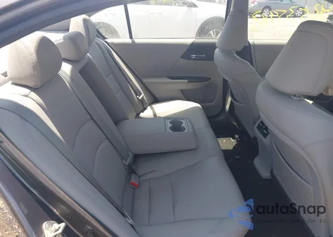 2013 Honda Accord Ex-L V-6 z USA, uszkodzony, nr VIN 1HGCR3F88DA023710